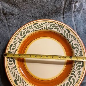 Pier 1 Umbrian Salad Bowl great condition no chips